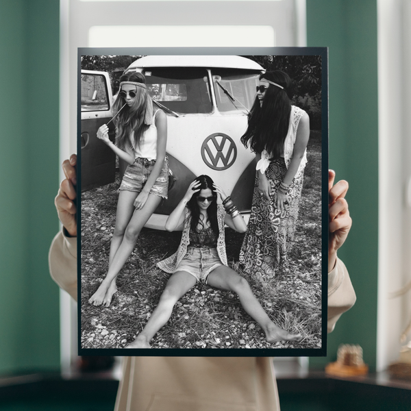 The Psychology of Black and White: Why Monochrome Art Makes You Feel More at Home