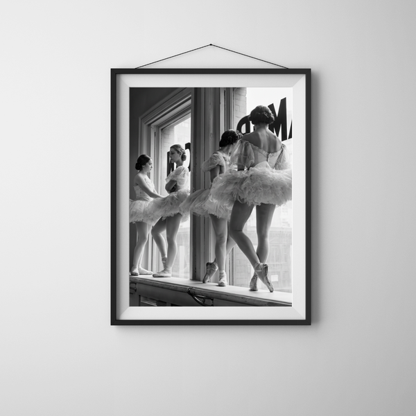 Vintage Ballet Photography: Why Ballerina Wall Art Is the Most Elegant Choice for Your Home